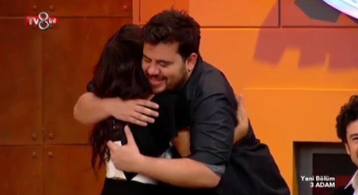 TUĞBA YURT VE  ESER YENENLER ARASIN DA YENİ BİR AŞK MI VAR 