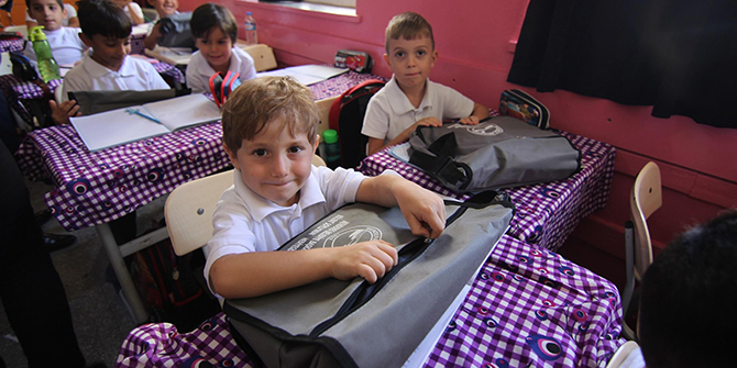 Tüm miniklere okul seti dağıtıldı