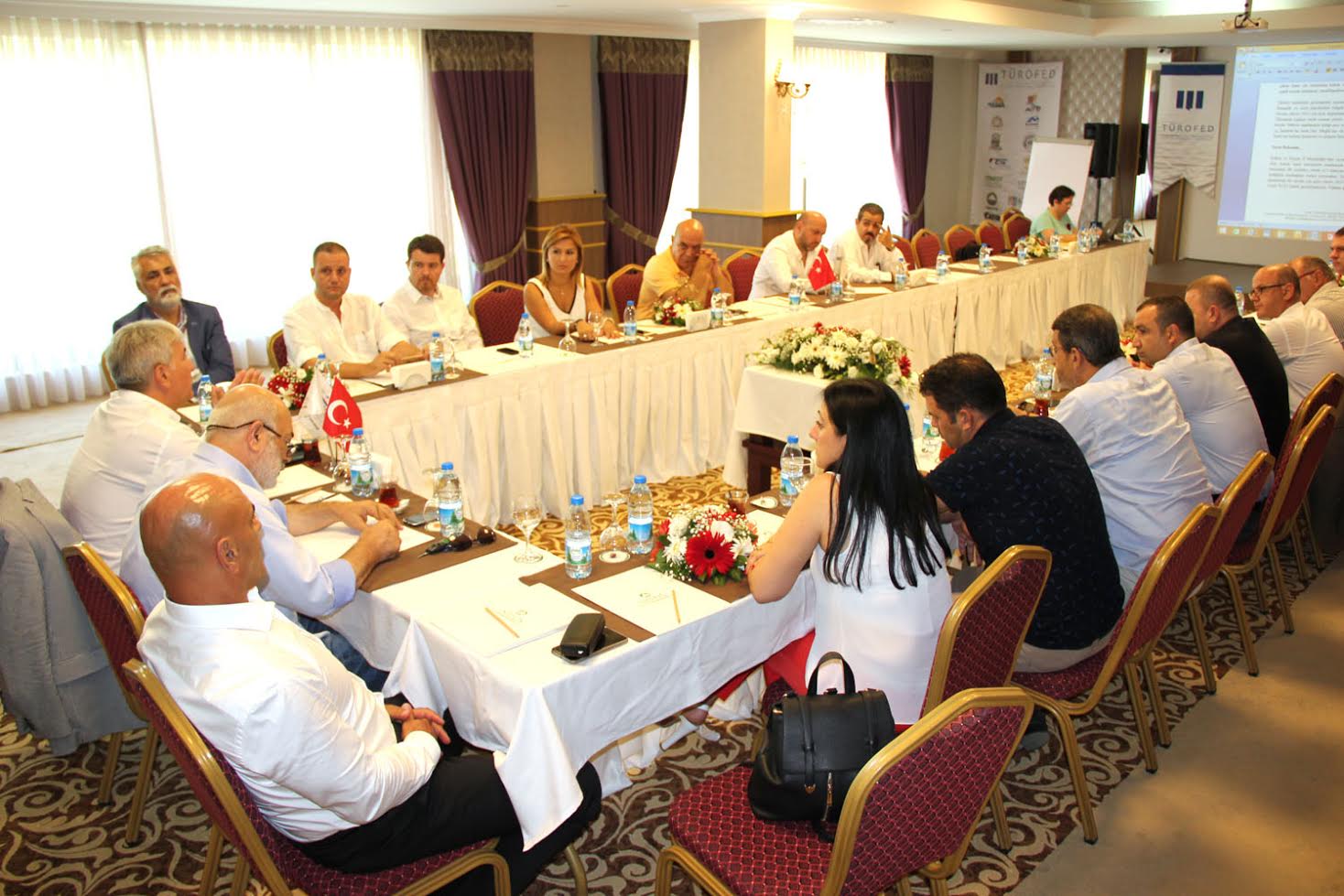 Turizmciler fuarlara birlikte katılacak