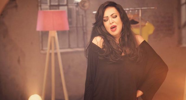 Türkan Şoray&#039;ın ilk müzik klibi yayınlandı