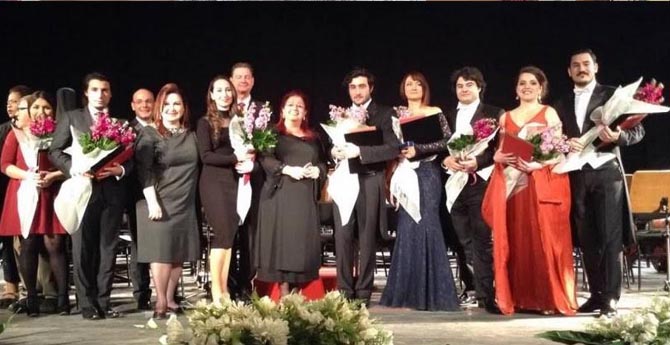 Türkiye'nin Solistleri İzmir'de Nefes Kesecek