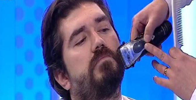 TV'de Görülmemiş Olay! Rasim Ozan Kütahyalı...