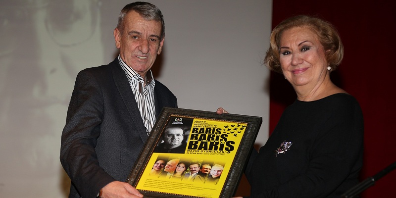 Uğur Mumcu, Gaziemir'de şiirlerle anıldı