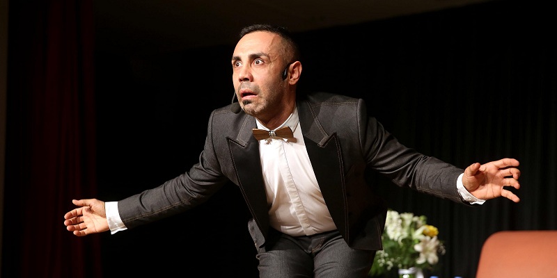 Umut Oğuz, Buca'yı kahkahaya boğdu