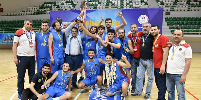 Ünilig heyecanı Bornova’da yaşandı