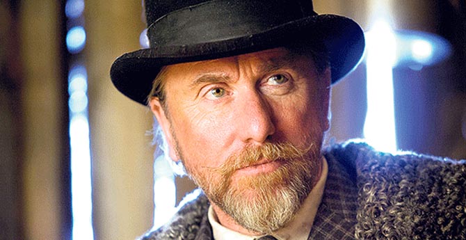 Ünlü Oyuncudan Şok Sözler: Dedem Tecavüzcüydü