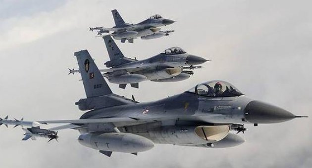 Ürdün'de askeri uçak düştü!