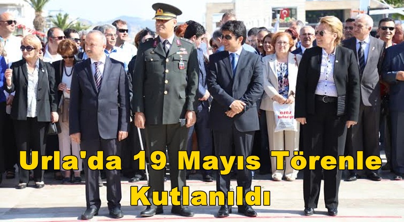 Urla'da 19 Mayıs Tören ile Kutlandı