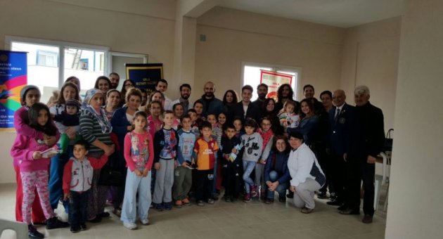 URLA ROTARACT KULÜBÜ’NDEN ‘OKUMAK GÜZELDİR’ PROJESİ