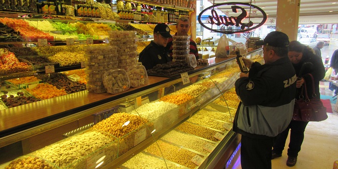 Urla zabıtasından yılbaşı denetimi