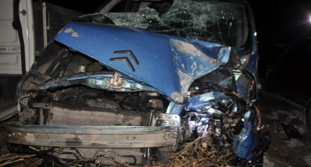 Uşak’ta trafik kazası; 1 ölü, 1 yaralı