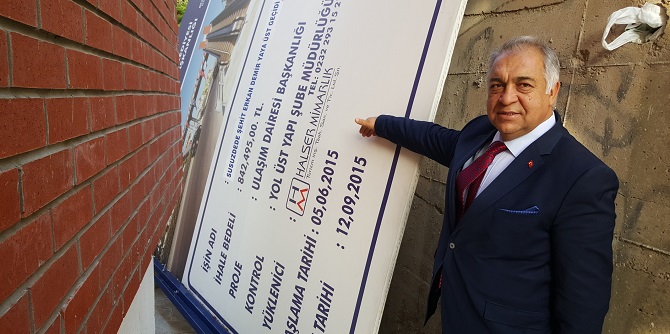 Üst geçit var ama merdiven yürümüyor