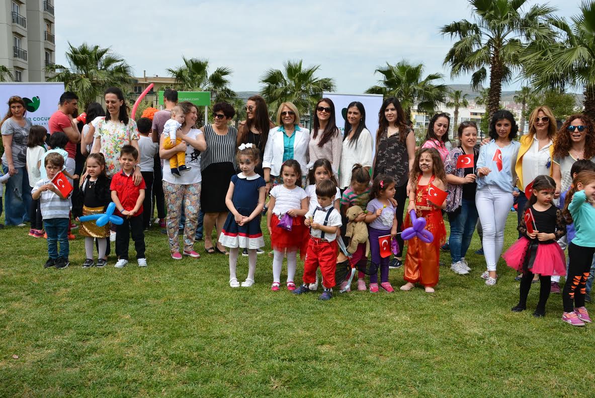 Uygar Ailesi artık daha büyük