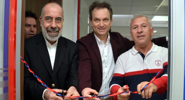 Vefa Altınordu’da yaşıyor