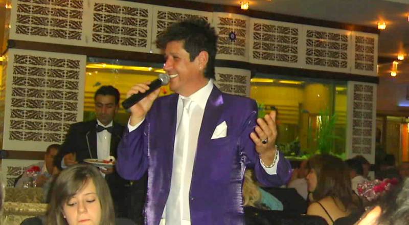 Yavuz Akın, çok yakında İnciraltı Bahçe Kafe'de