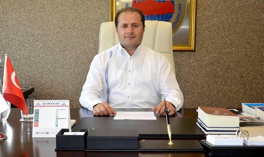 Yeni müfredat yeni Türkiye’nin yapı taşı olmalıdır