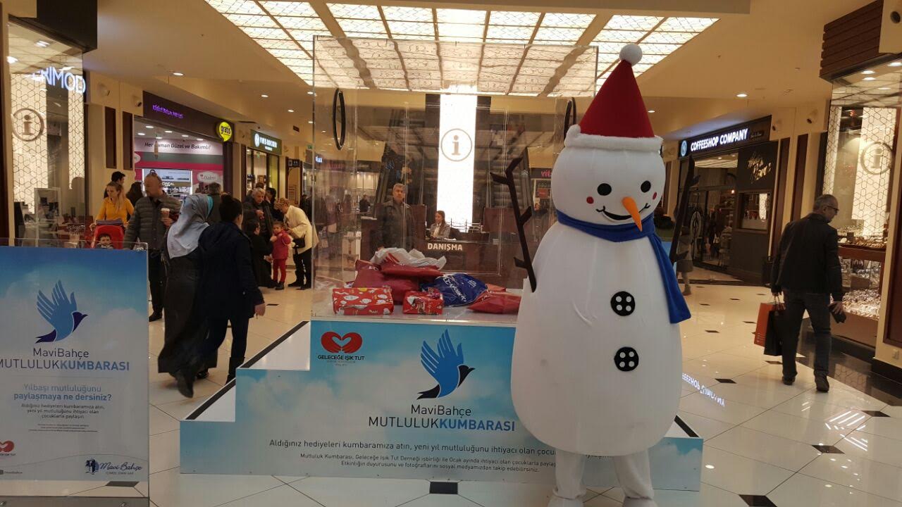 Yılbaşı Kumbarasıyla Geleceğe Işık Tut