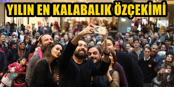 Yılın en kalabalık özçekimi