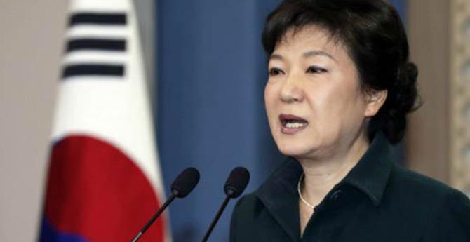 Yolsuzluk Krizi Güney Kore'de İstifa Getirdi