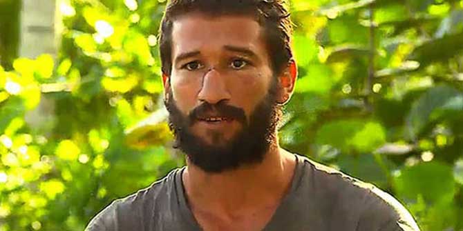 Zan Altında Bırakır Tarzda Konuşuyor