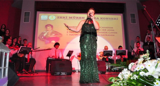 Zeki Müren için anma konseri