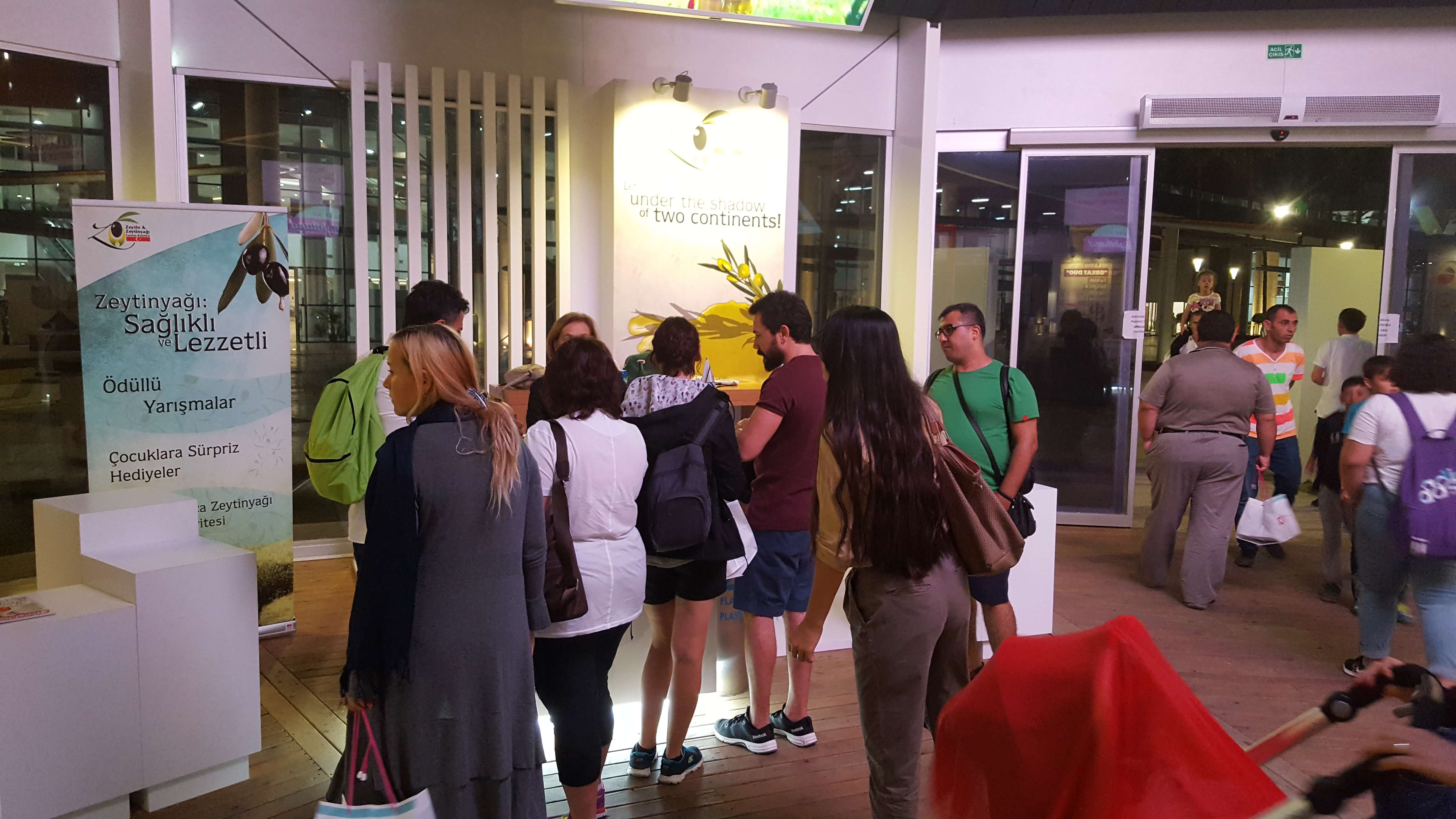 ZZTK Antalya’nın Cumhuriyet coşkusuna ortak oldu