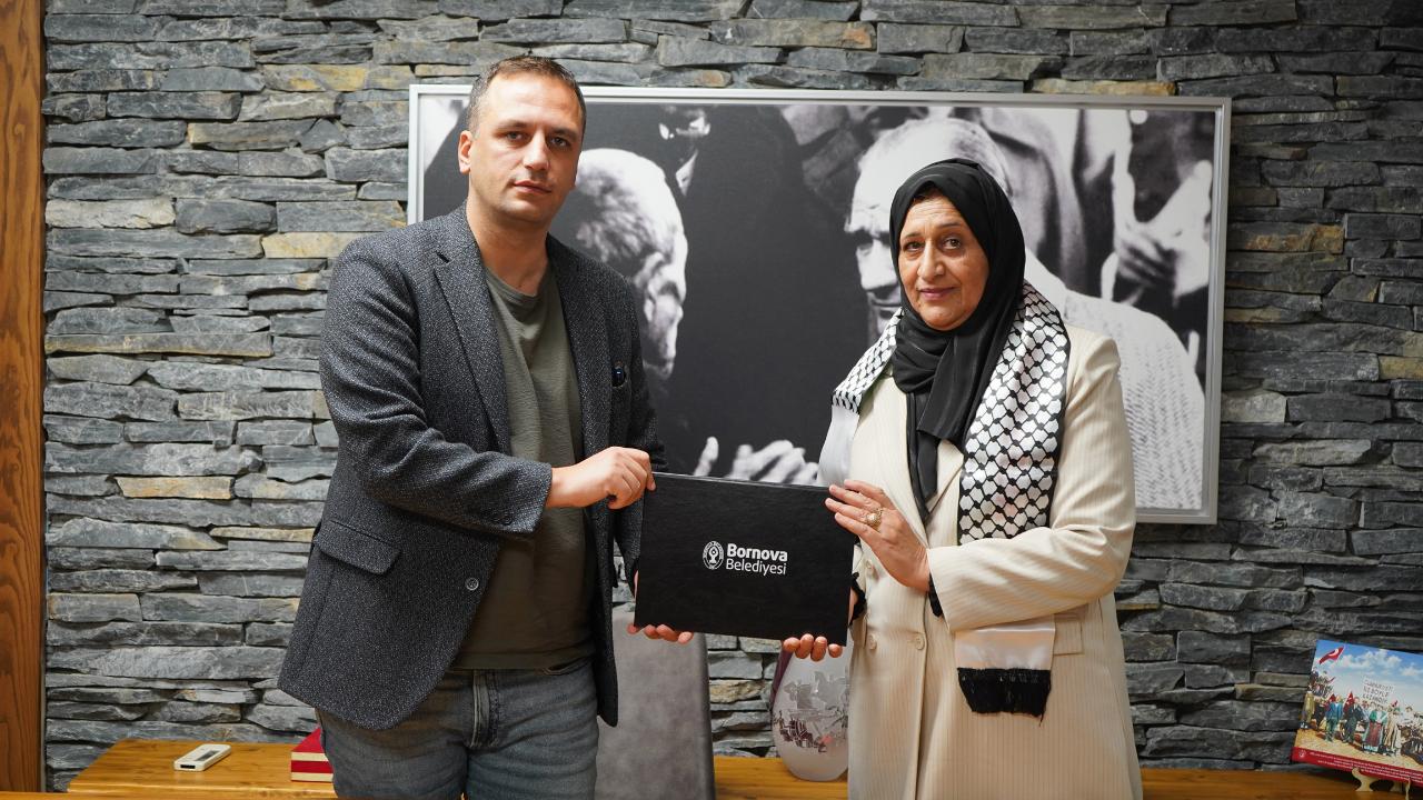 Bornova ve Filistin’in Dura Belediyesi’nden kardeşlik adımı