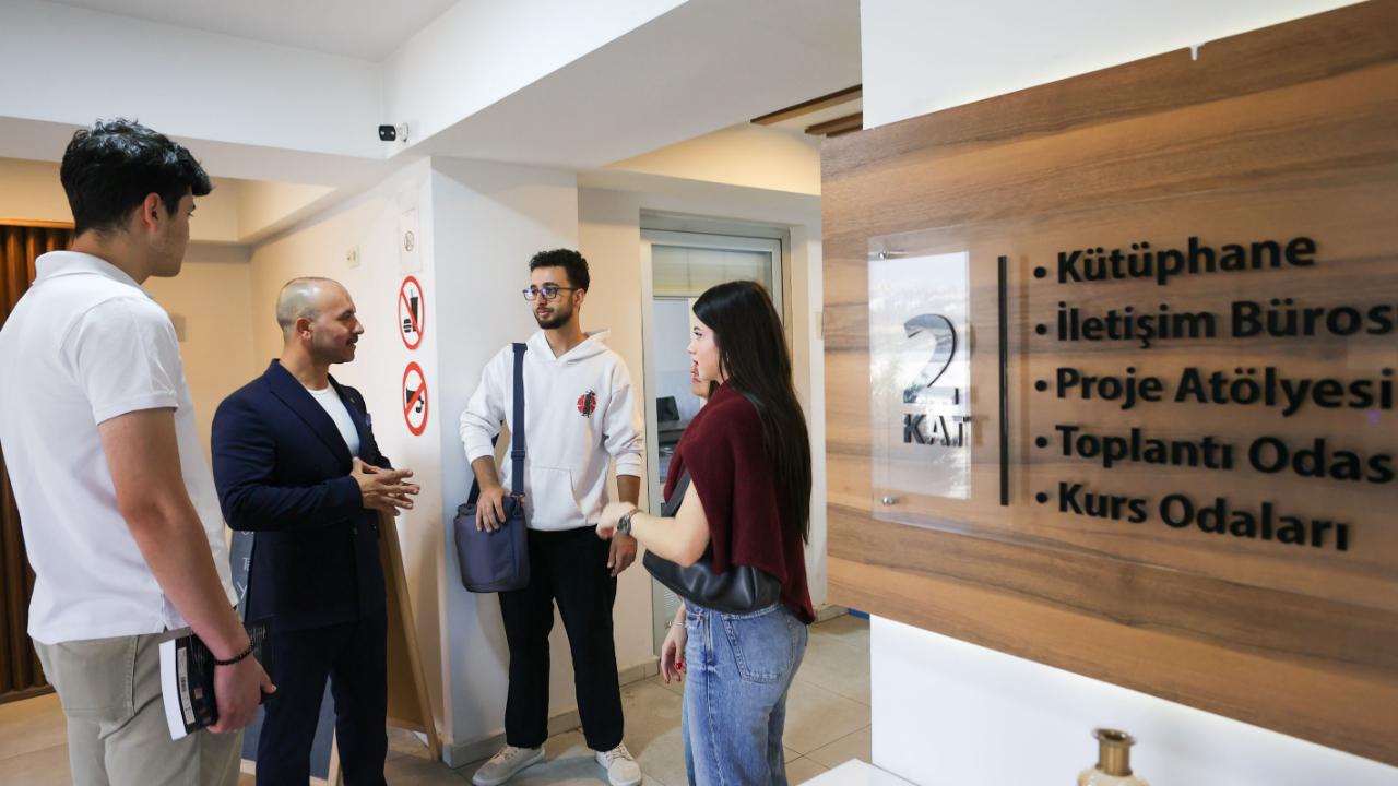 Buca’da sosyal belediyeciliğin kalbi Gençlik Merkezleri’nde atıyor