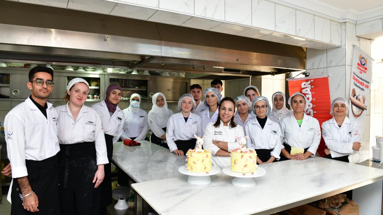 Çiğli’de 300 saatlik eğitimle mesleğe ilk adım