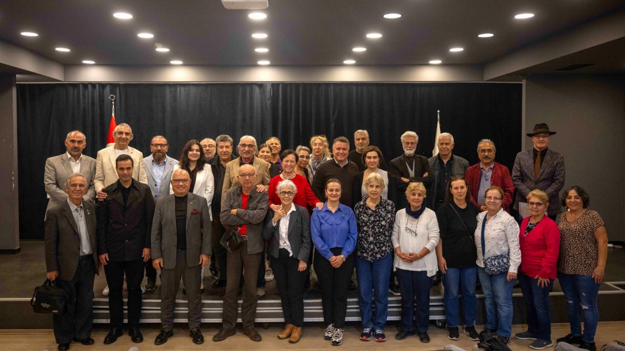 Cumhuriyet ve Atatürk Bornova Kent Söyleşileri’nde anıldı