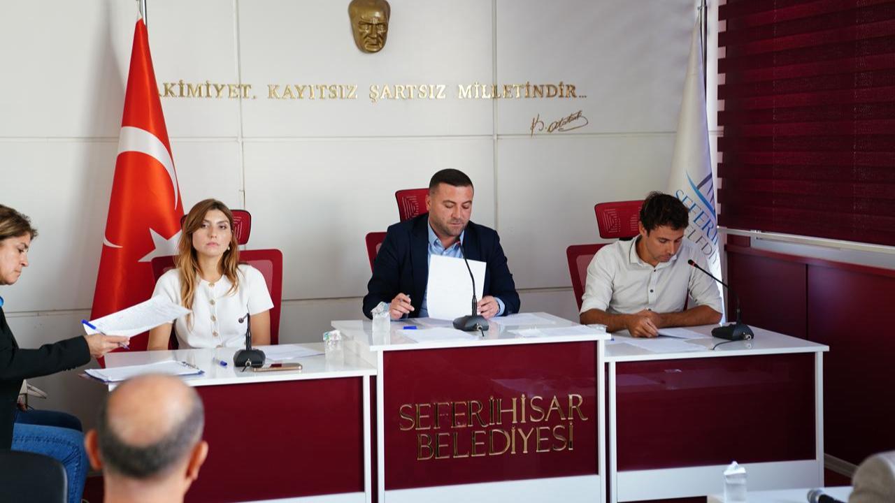 Karakayalar “Mahalle”statüsüne kavuştu, adı “Necat Hepkon” oldu