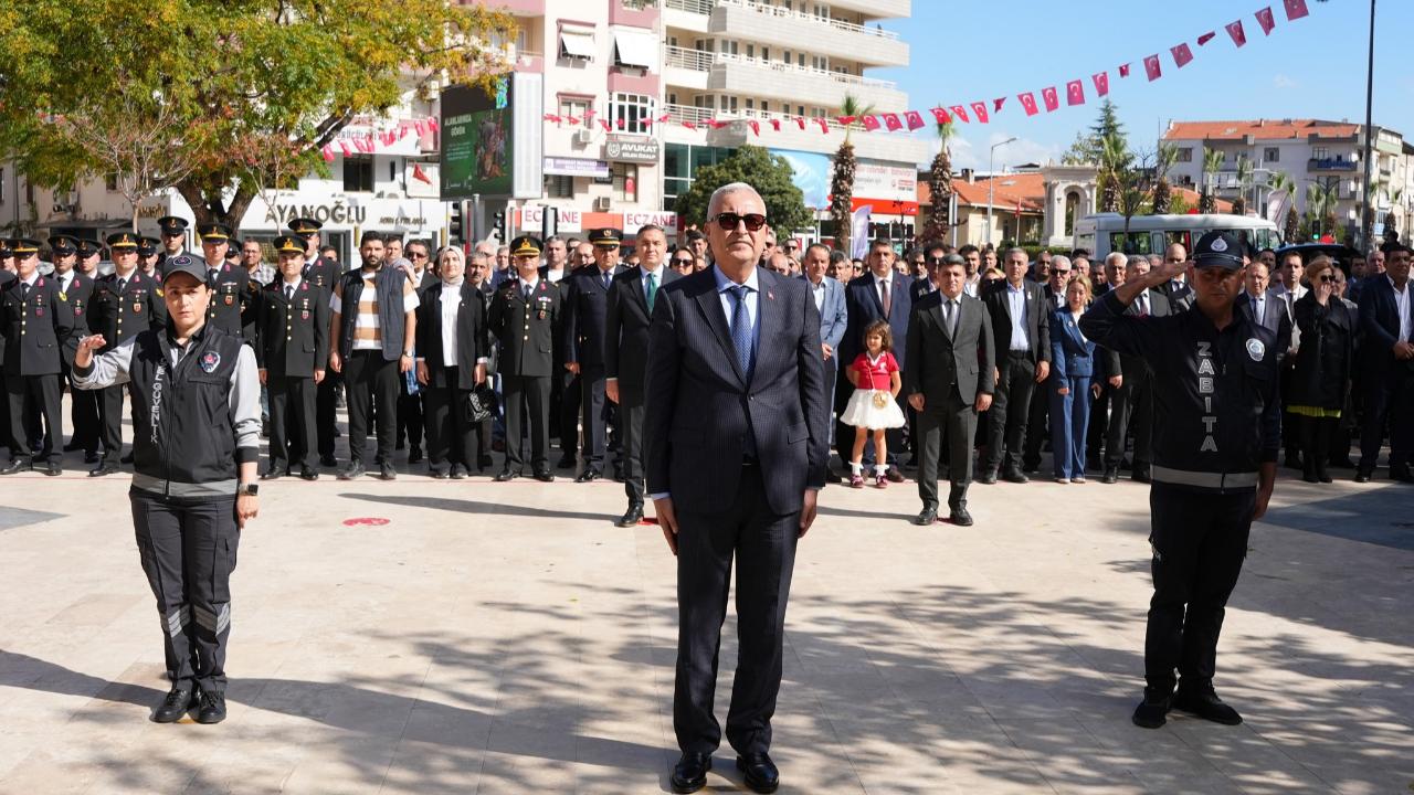 Kemalpaşa&#039;da Cumhuriyet coşkusu