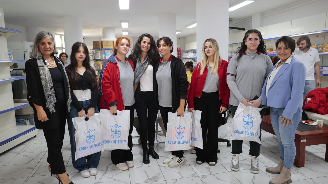 Konak’tan kız çocuklarına özel etkinlik