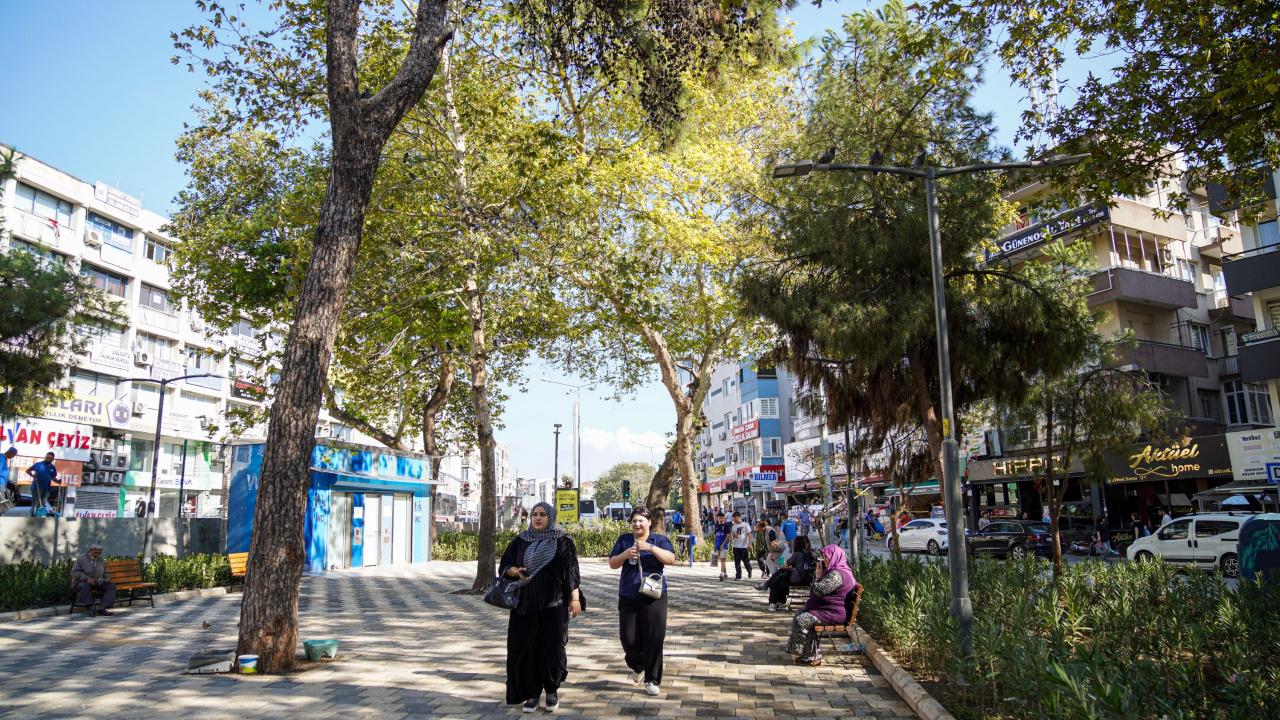 Şirinyer’in simge parkı daha güvenli, daha konforlu