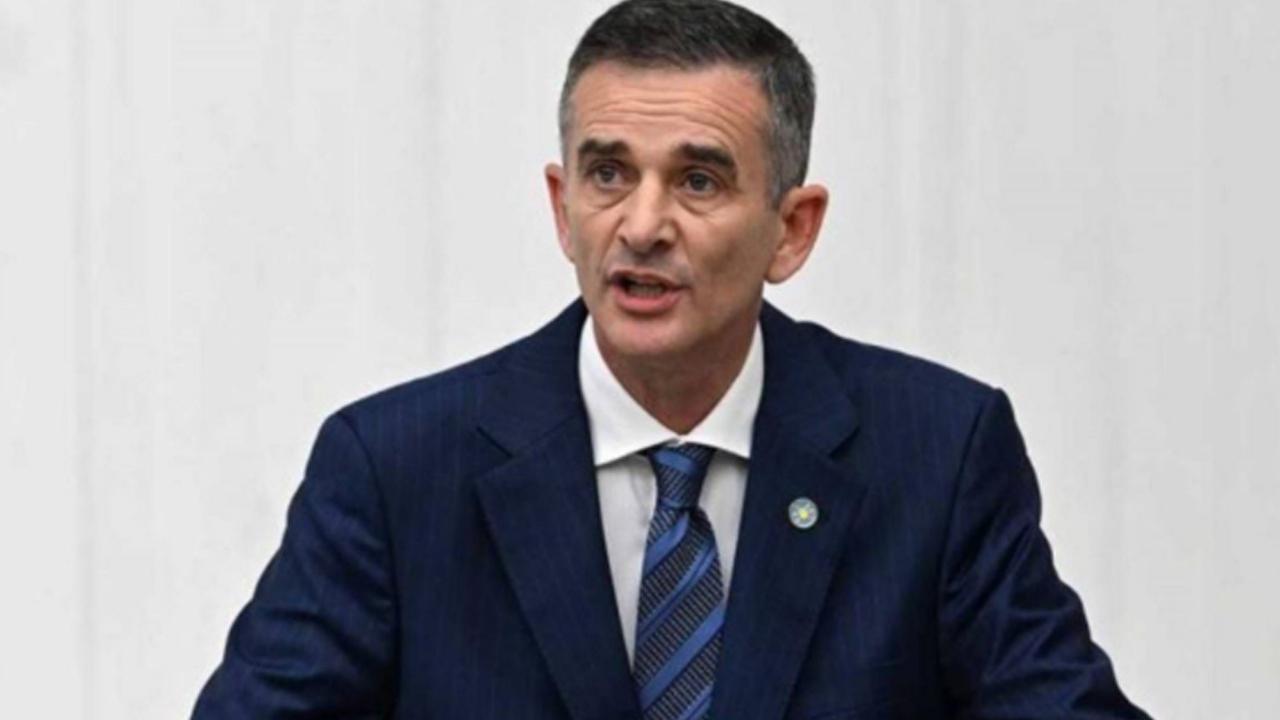 Ümit Dikbayır CHP&#039;ye katılacak iddiası: AK Parti&#039;den de teklif gitmişti