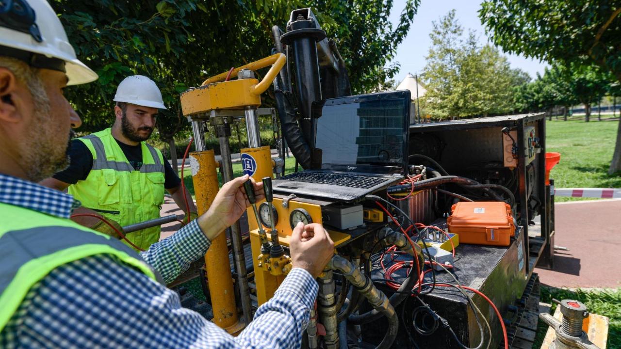 Zemin araştırmaları için 32 bin deney yapıldı