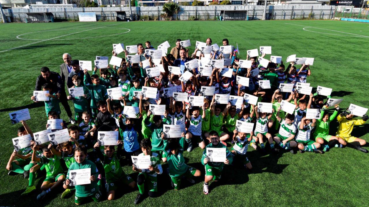 Atatürk turnuva ile anıldı