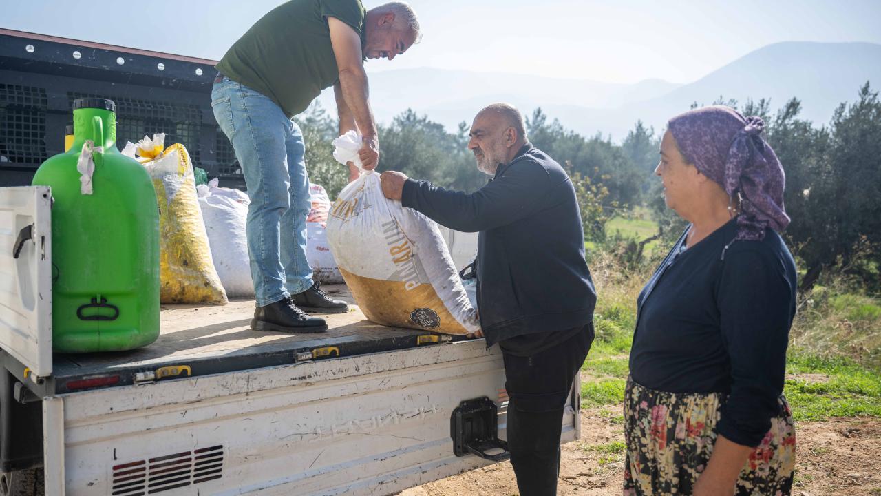 Bornova Belediyesi’nden üreticiye büyük destek