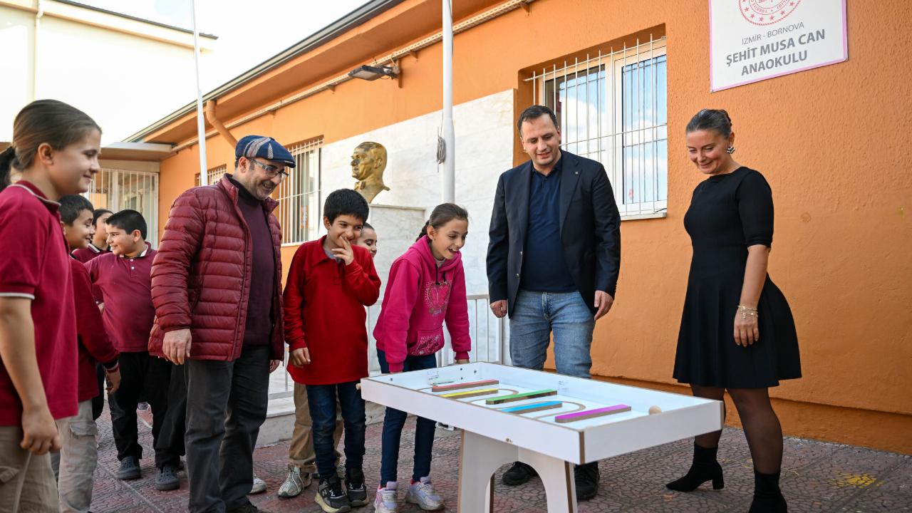 Bornova’da eğitime destek sürüyor