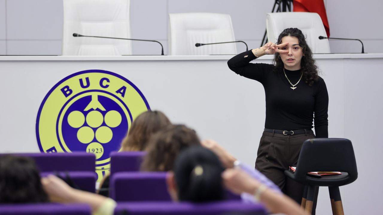 Buca Belediyesi&#039;nden engelsiz hizmet için önemli adım