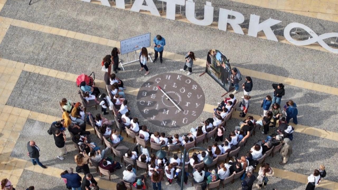 “Harflerin Çeşmesi” çalışması Harf Devrimi’nin yıl dönümünde tanıtıldı