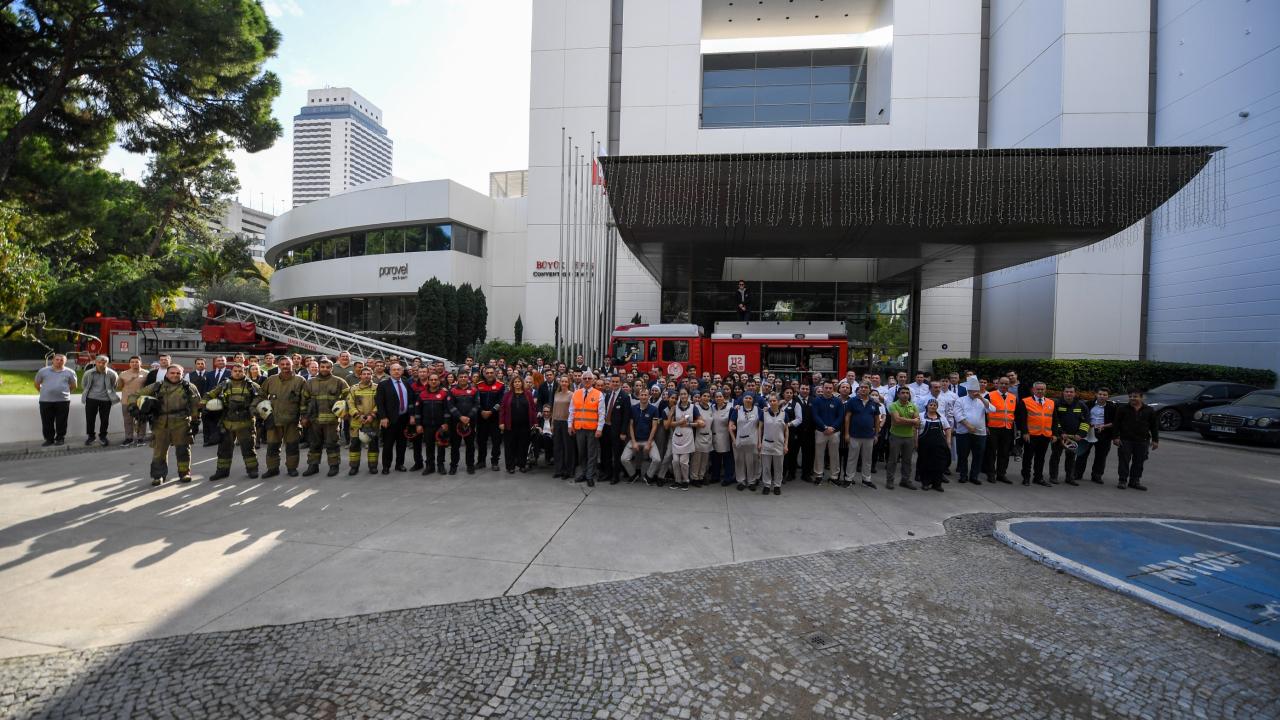 İtfaiye&#039;den Swissotel’de nefes kesen tatbikat