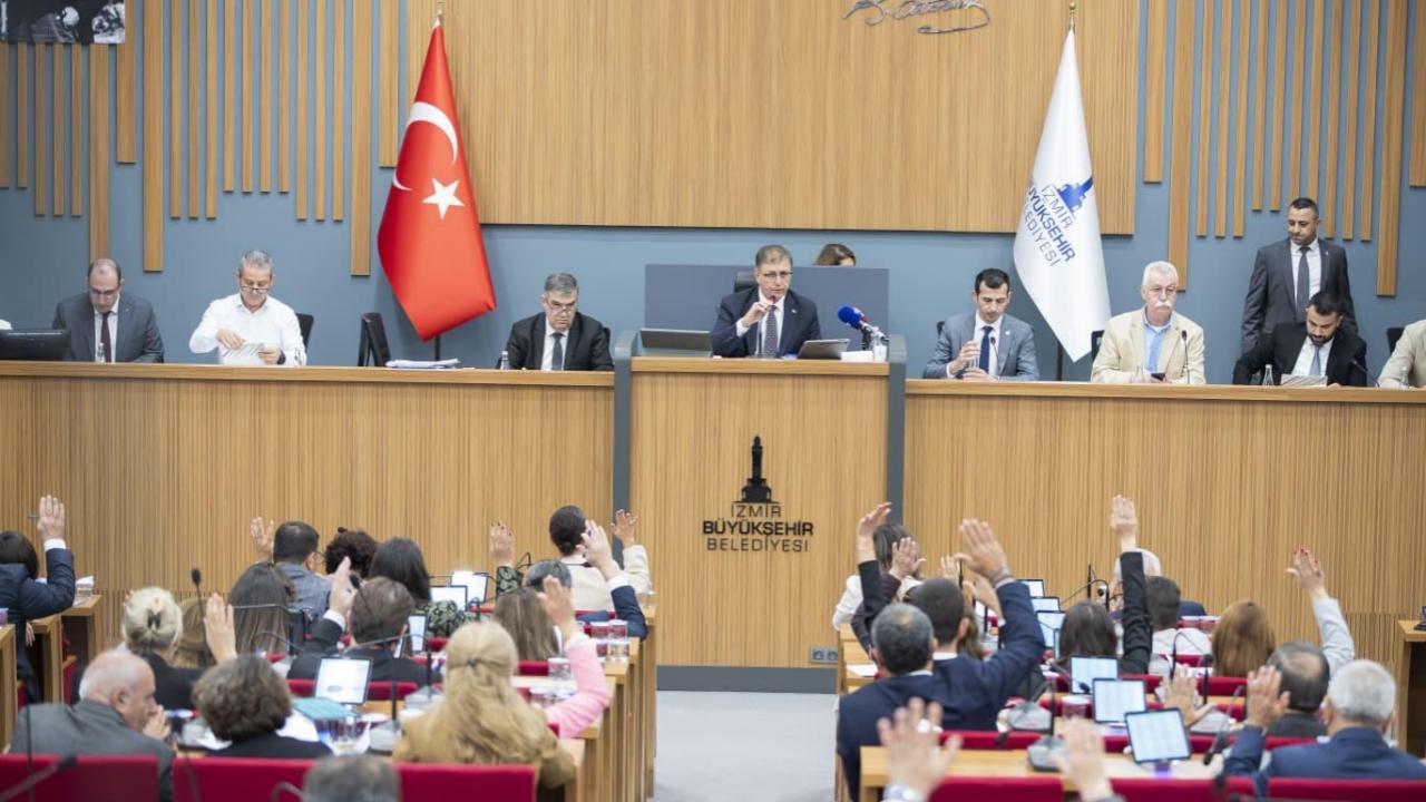 İZBAN’da indirim, ulaşımda “genç tarife” dönemi