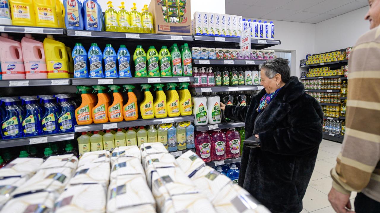 İZMAR’ın 15’inci mağazası Gültepe’de açıldı