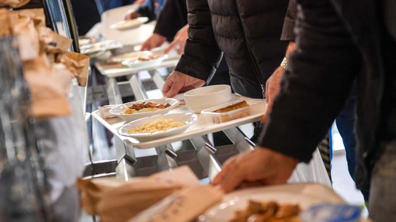 İzmir Kent Lokantaları’nda 10 Kasım’a özel ücretsiz yemek