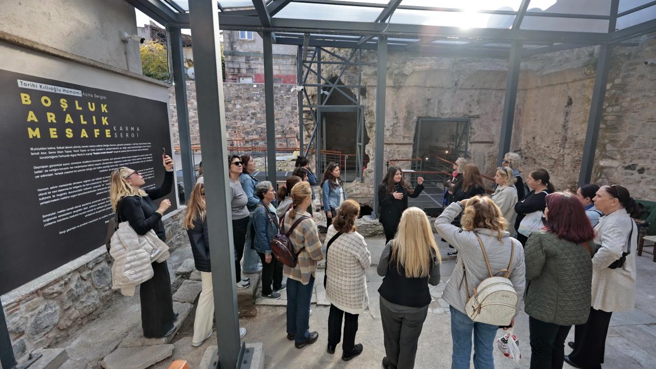 Sanat ve tarihi buluşturan Kıllıoğlu Hamamı’na yoğun ilgi