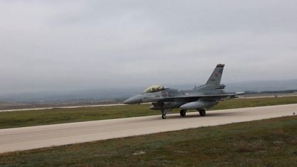 Karadeniz semalarında Türk Hava Kuvvetleri’nden eğitim uçuşu