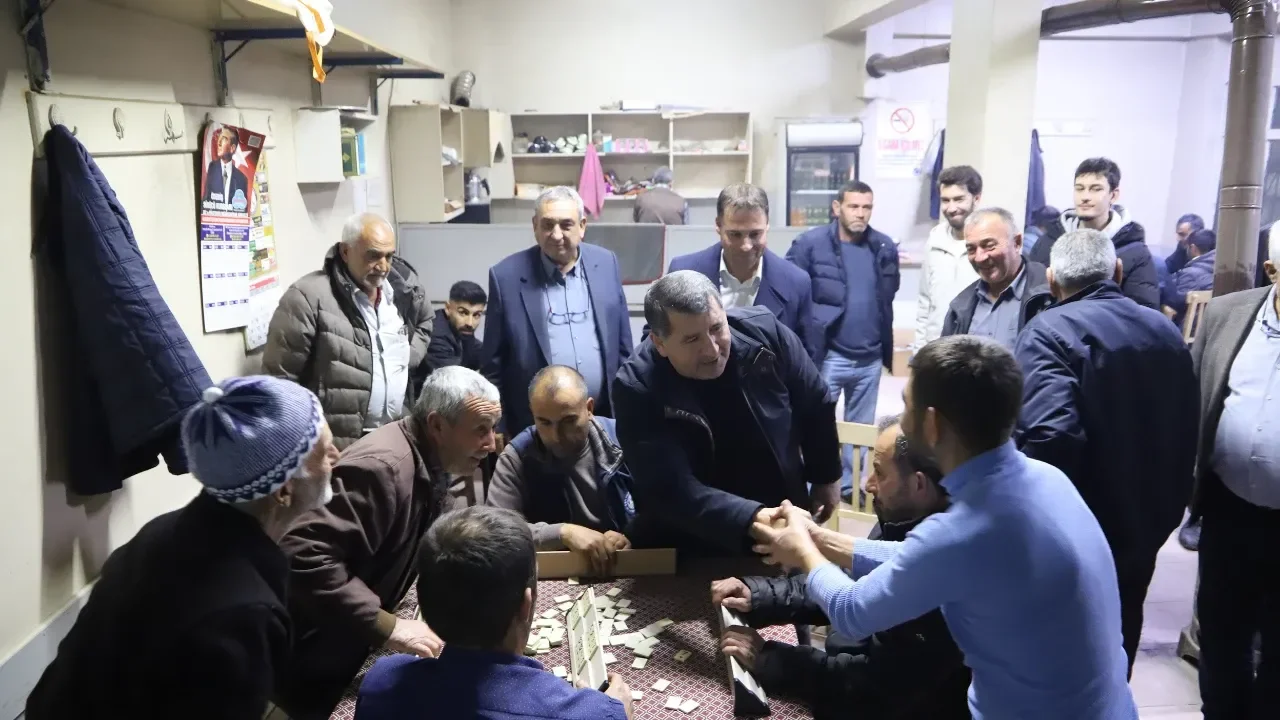 Başkan Davut Sakarsu Pınarlı Mahallesinde Vatandaşlarla Buluştu