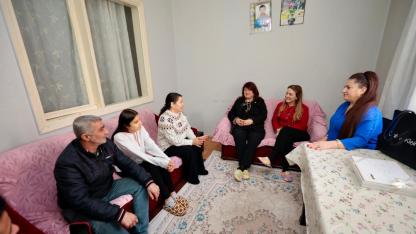 Başkan Mutlu yeni yıl öncesi komşularıyla buluştu