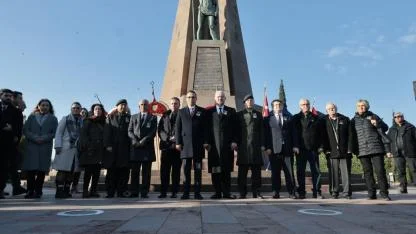 Başkan Pehlivan: Menemen, Şehit Kubilay ve silah arkadaşlarını bağrına bastı